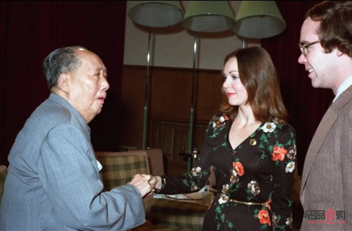 <h3>朋友回美国送什么礼物</h3>