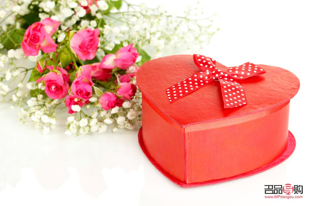 <h3>送给情人什么礼物好</h3>