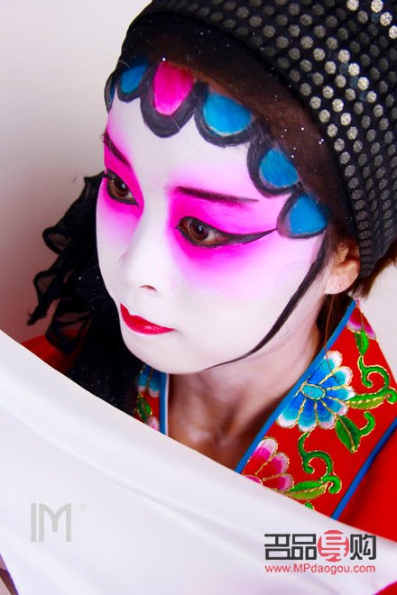 彩妆怎么不掉粉(彩妆怎么不掉粉呢)