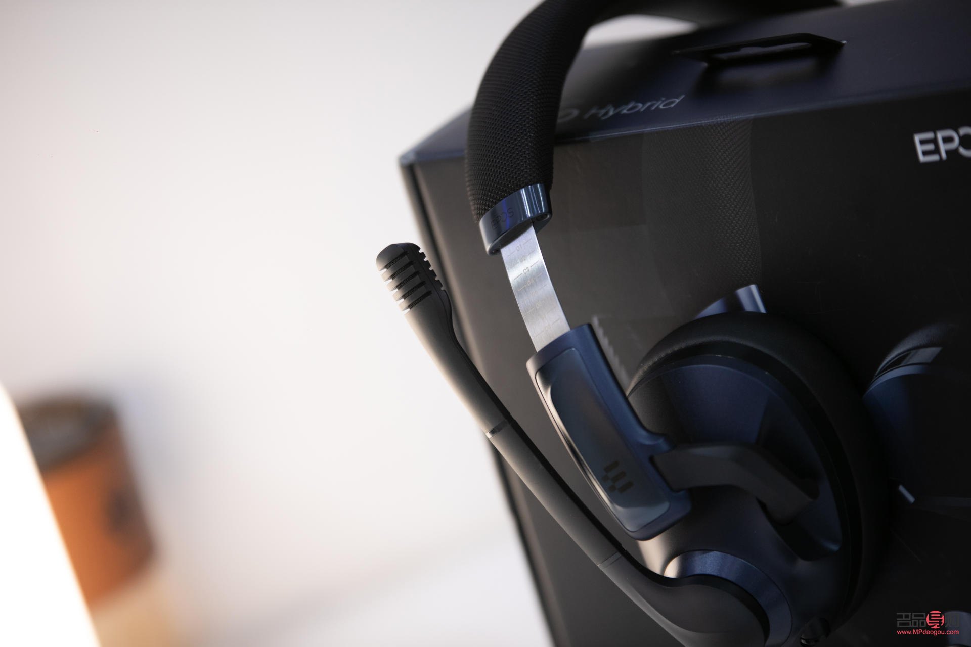 <h3>彩妆海绵怎么清洗</h3>