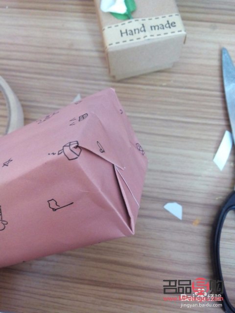 长方形礼物盒怎么绑(长方形礼物盒怎么绑绳子)