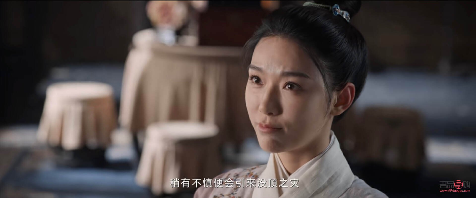 <h3>眼线贴写真：舞台艺术的璀璨明珠</h3>