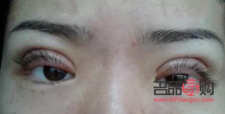 <h3>月牙双眼皮贴的正确贴法</h3> <h3>月牙双眼皮贴的正确贴法</h3>