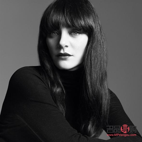 彩妆怎么挑(彩妆怎么选适合什么颜色)