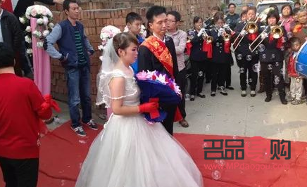 农村接婚礼送什么礼物(农村接婚礼送什么礼物好)