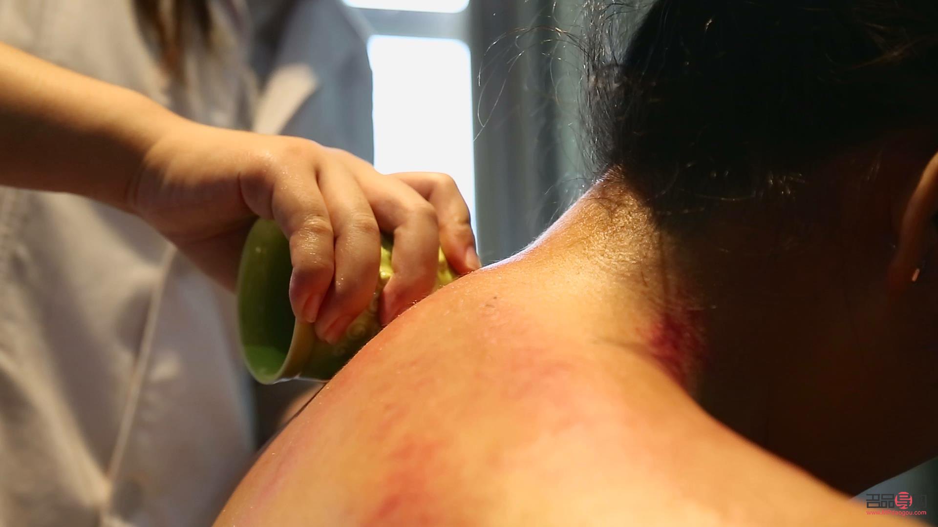 刮痧完怎么护理身体好(刮痧完怎么护理身体好呢)