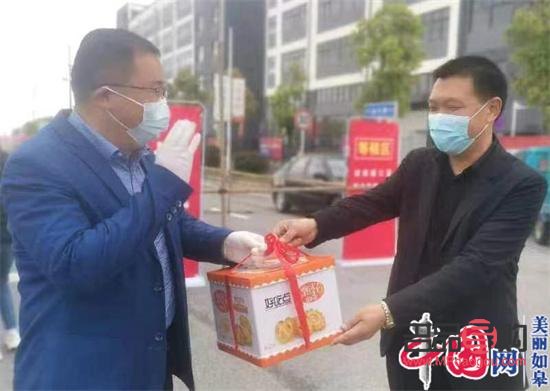 <h3>县委副书记礼物送啥？精心挑选，传递心意与责任</h3>