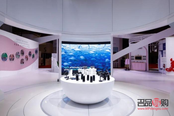 如何介绍彩妆产品(如何介绍彩妆产品的优势)