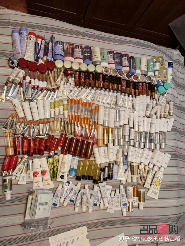 如何获取彩妆小样(如何获取彩妆小样是正品)