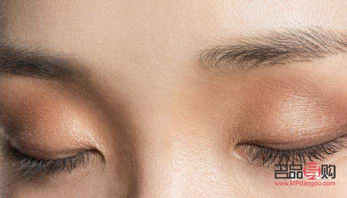 如何画眼影最简单最漂亮视频教学(如何画眼影最简单最漂亮视频教学下载)