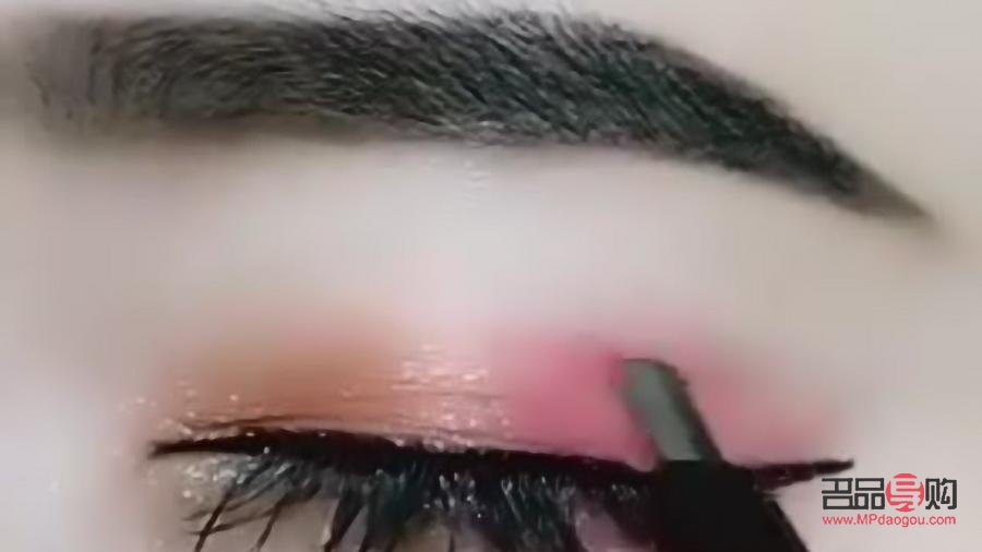 眼睛太小了(眼睛太小了怎么办)