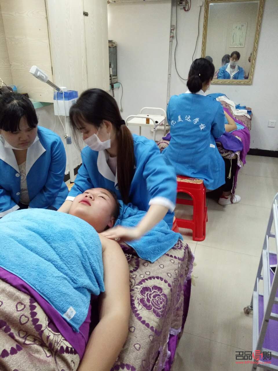 浏阳哪里有学美容(浏阳哪里有学美容的地方)