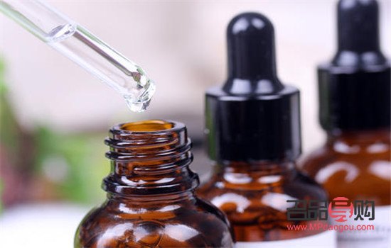 <h3>水密码美容液好吗？深度解析其产品特性与用户评价</h3>