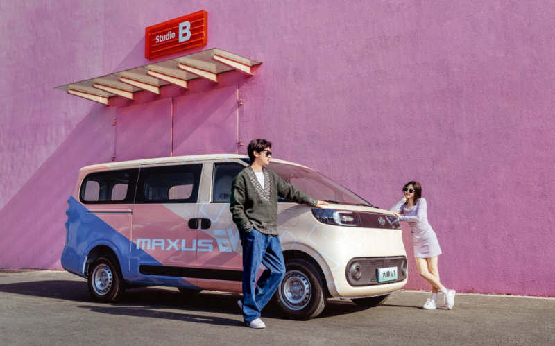 大拿V1多功能版评测：一款颠覆认知的新能源轻客，家用商用两不误