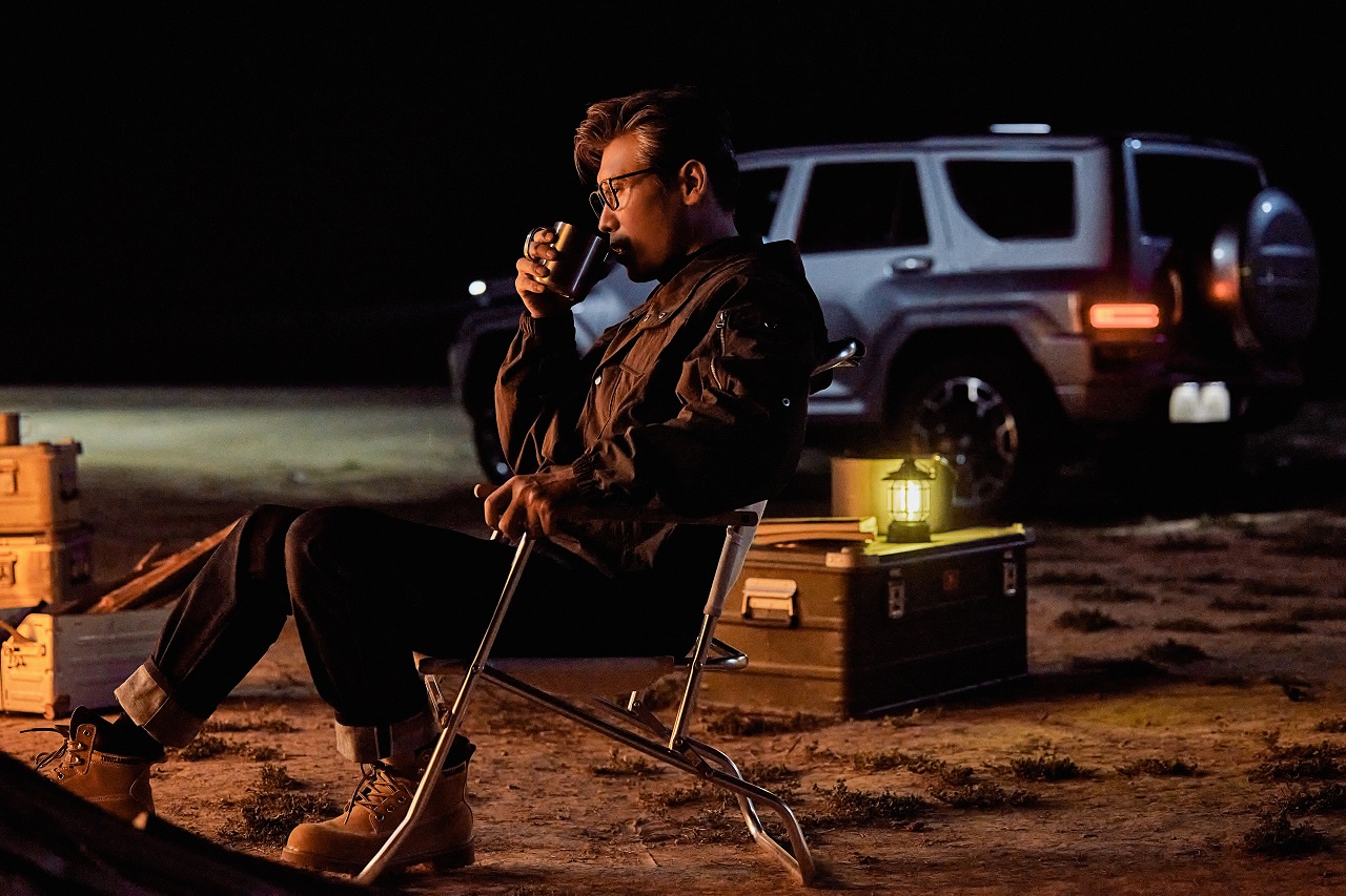 李乃文与坦克700 Hi4-T