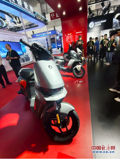 九号电动车智能科技展台