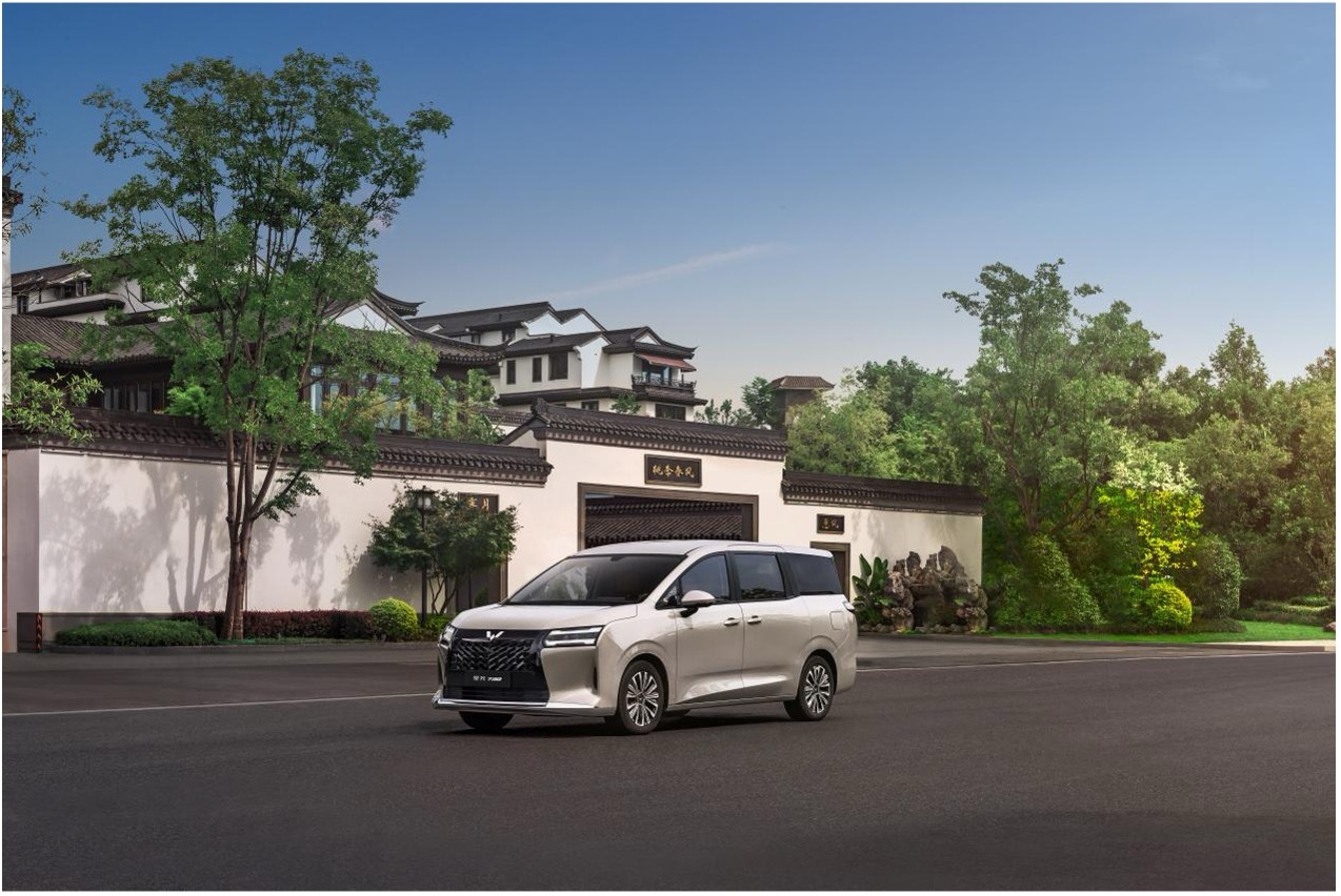 星光730亮相2025成都车展，五菱第800万辆MPV销量的达成者