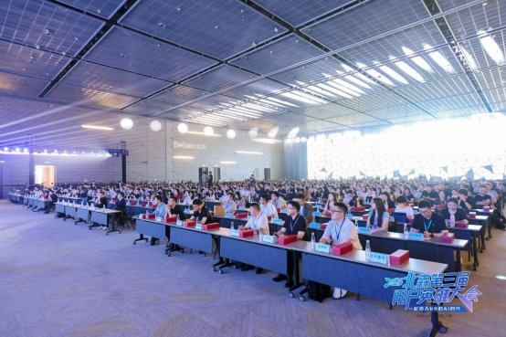 北森发布AI Family 2.0，AI已覆盖500+客户应用，重新定义HR的工作方式