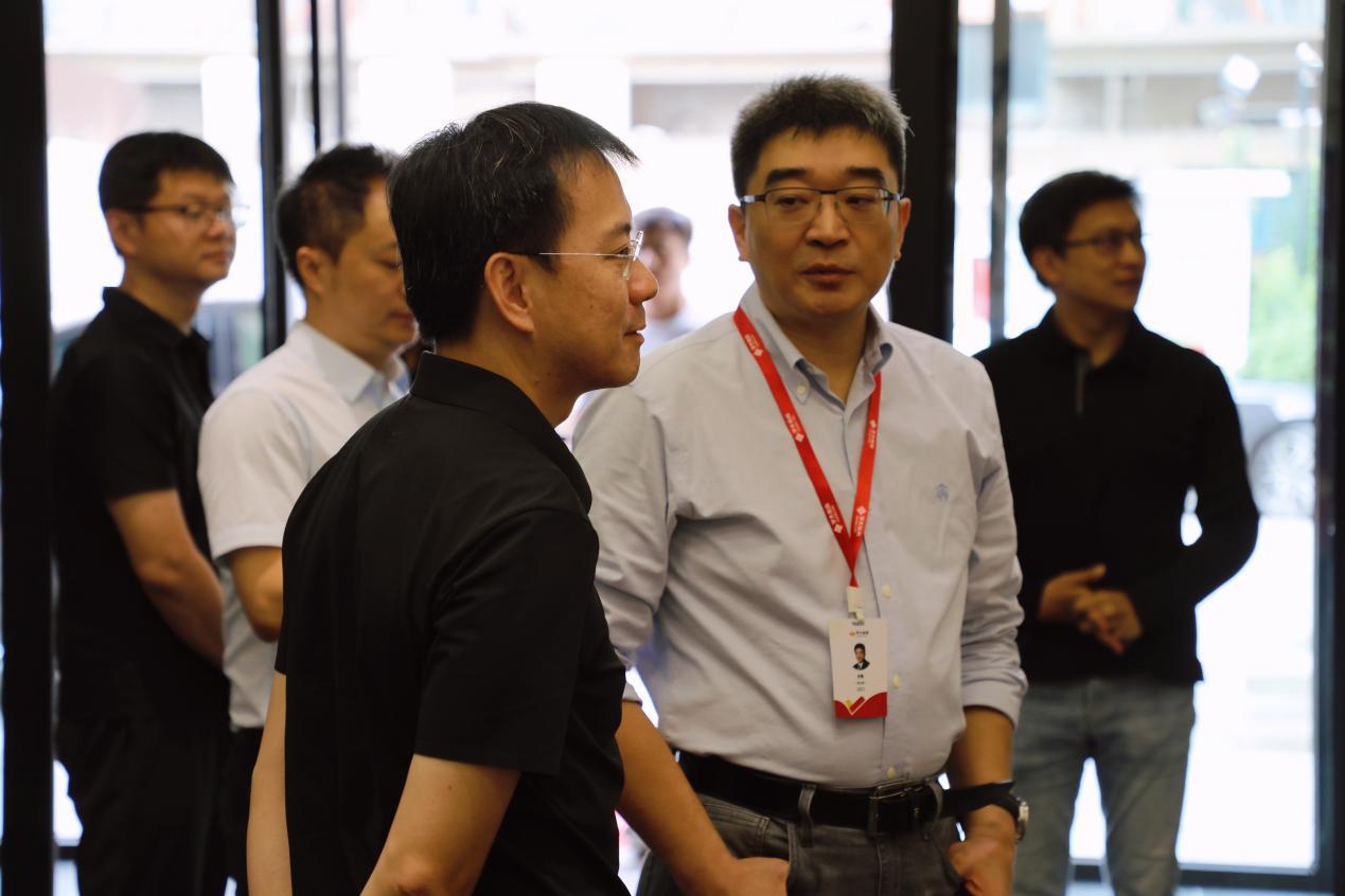 厦门市思明区领导考察学大教育总部，共话教育数字化发展促创新合作