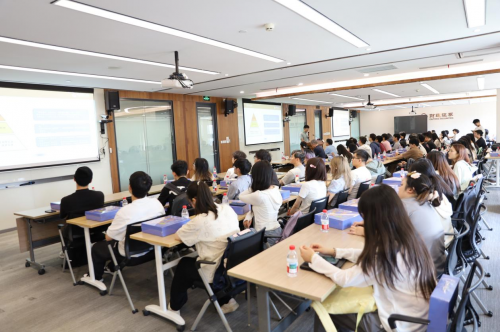 践行“一司一省一高校”：财通资管与浙江大学共谱产教融合新篇章