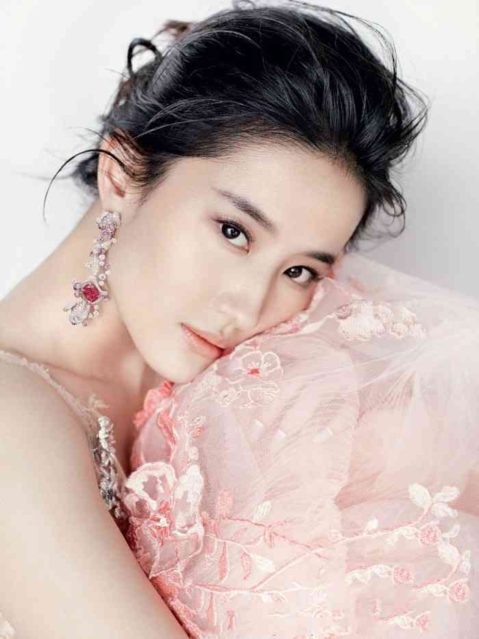 翡翠原石怎么买