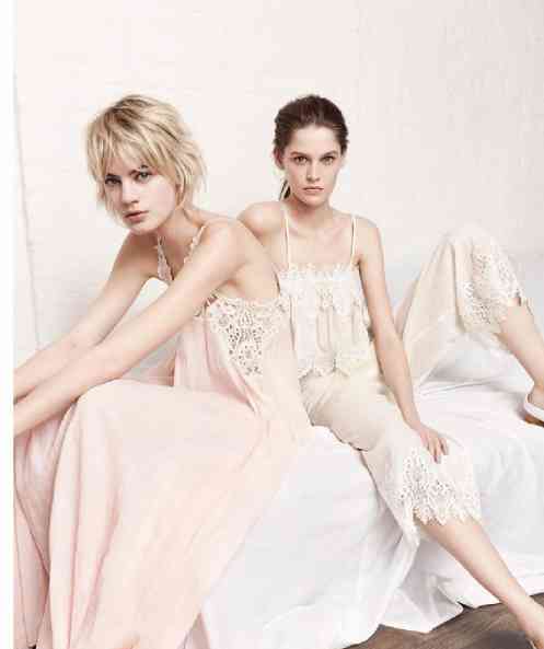 内衣店加盟好还是自己拿货好