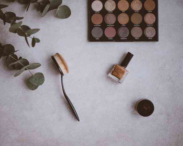 氢化卵磷脂在化妆品中的作用(氢化卵磷脂在化妆品中的作用与功效)