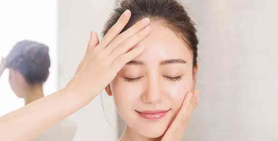 人用什么化妆品好看又健康(人用什么化妆品好看又健康图片)