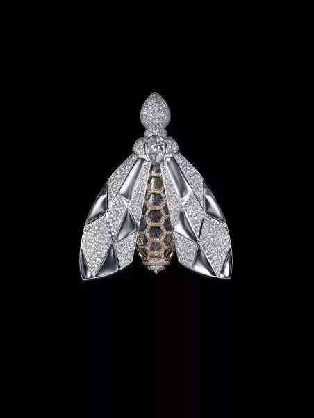 雪肤娇兰化妆品多少钱(雪肤娇兰化妆品多少钱一盒)