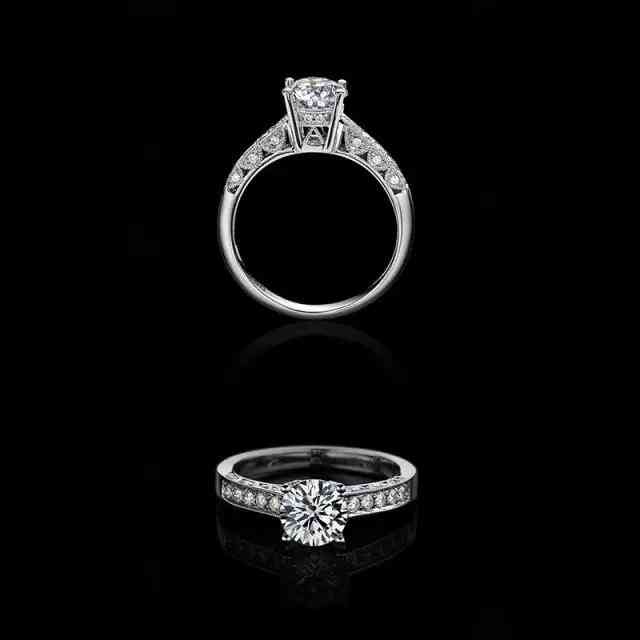 经典款钻石女戒款式