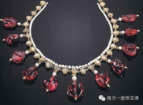 尖晶石每克拉多少钱(尖晶石每克拉多少钱一个)