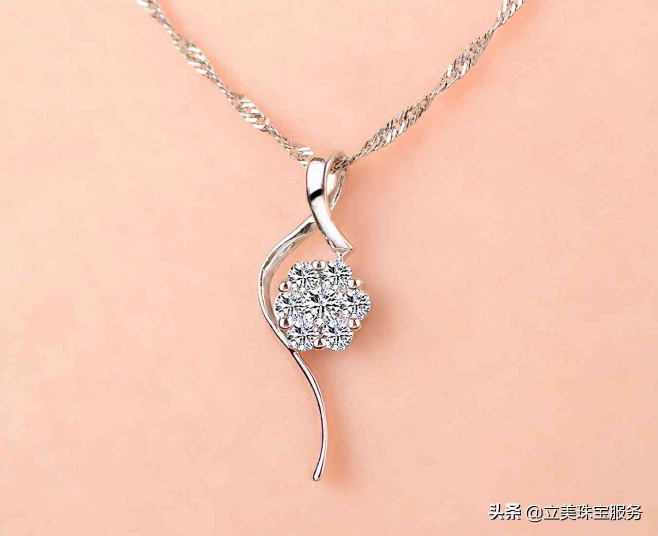 白金和黄金哪个贵多少钱一克(黄金和白金的价格哪个贵)