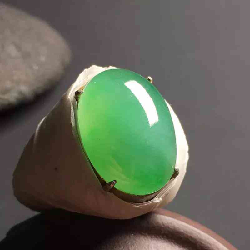 翡翠什么样的好(翡翠什么样的好养)