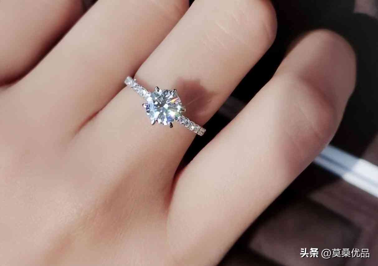 自己在家怎么鉴定莫桑钻(自己在家怎么检测莫桑钻)