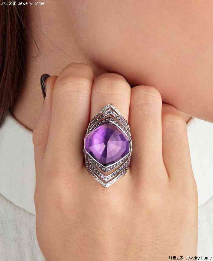 右手无名指戒指的戴法和意义(右手无名指戒指的戴法和意义男)