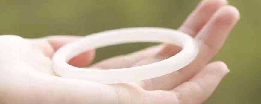 翡翠手镯圈口尺寸表(翡翠手镯圈口尺寸对照表)