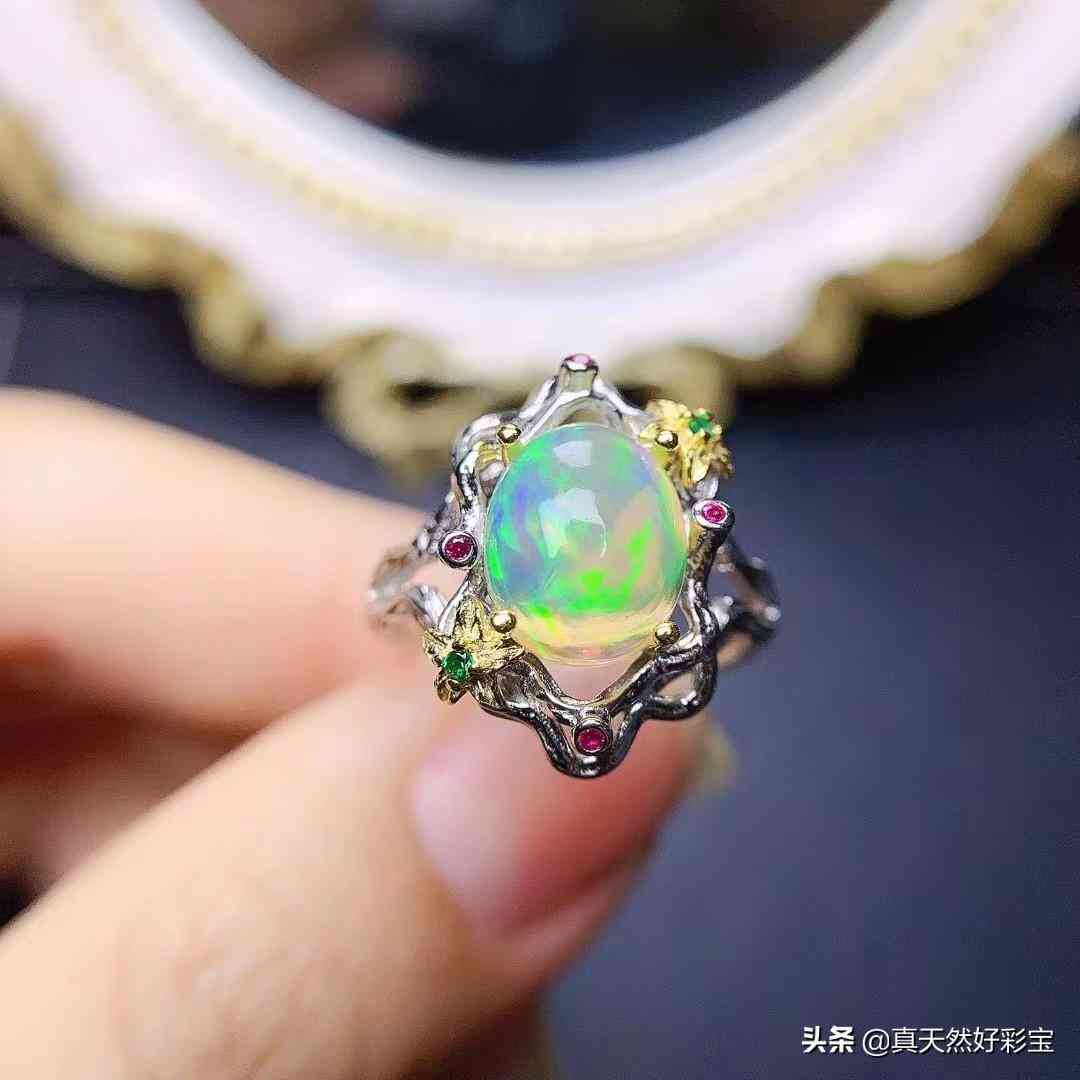 戒指内侧字母s925钻戒值多少钱(钻石戒指s925多少钱)