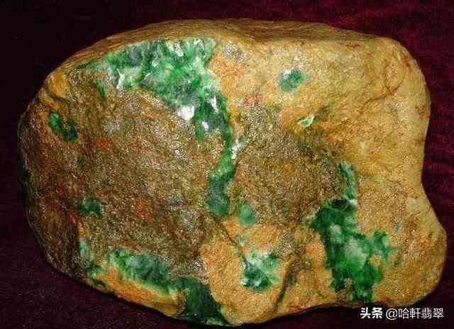 毛料翡翠原石价格(毛料翡翠原石价格表)