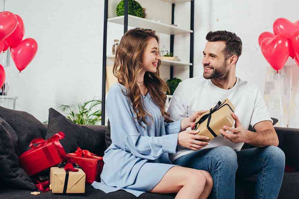 男人礼物排行榜最好(男人礼物排行榜最好50岁)