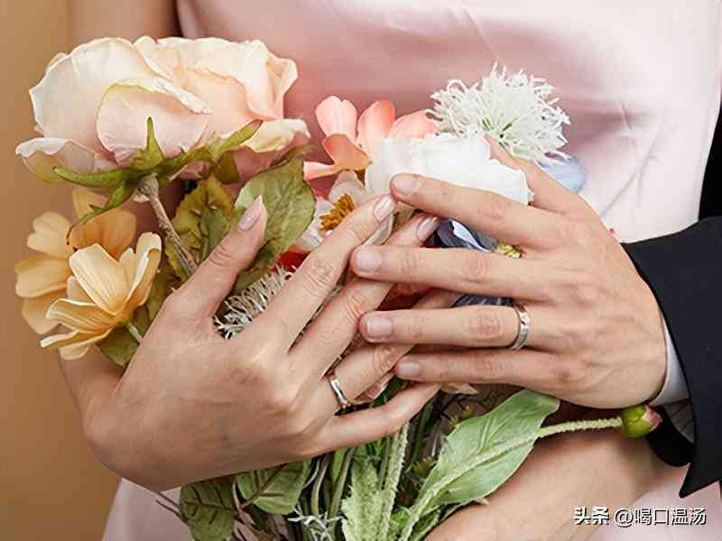 女孩子结婚送什么礼物好(女的结婚送什么礼物好)