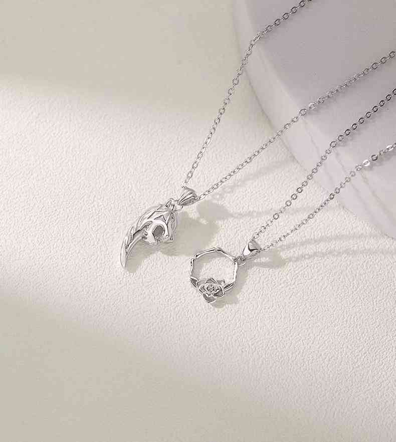 情侣手链哪个品牌比较好(情侣手链哪个品牌比较好用)