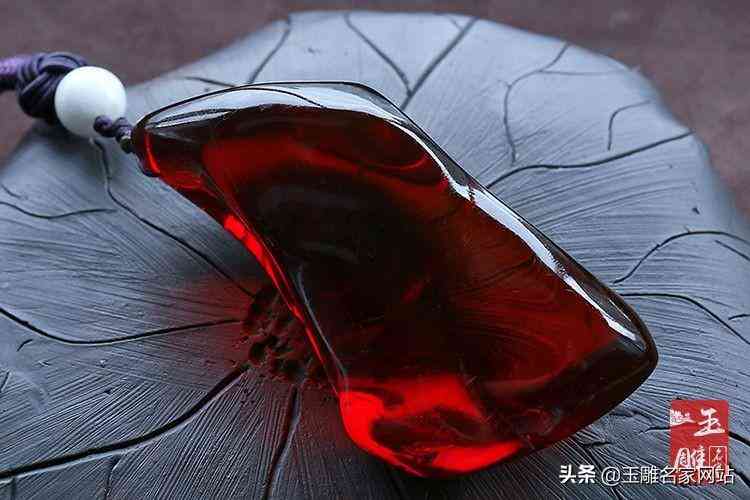 天然琥珀价格多少元(天然琥珀价钱)