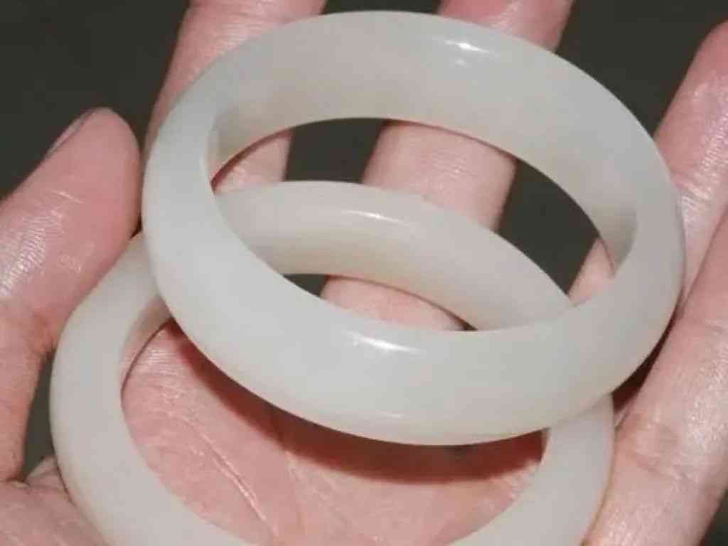 山料羊脂玉值钱吗(山料羊脂玉值钱吗知乎)