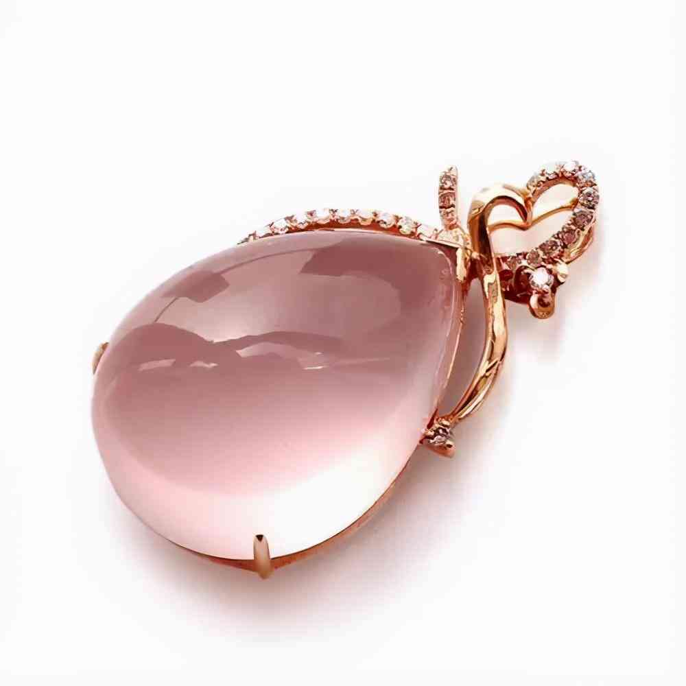 芙蓉石的功效与作用(芙蓉石的功效与作用及禁忌)