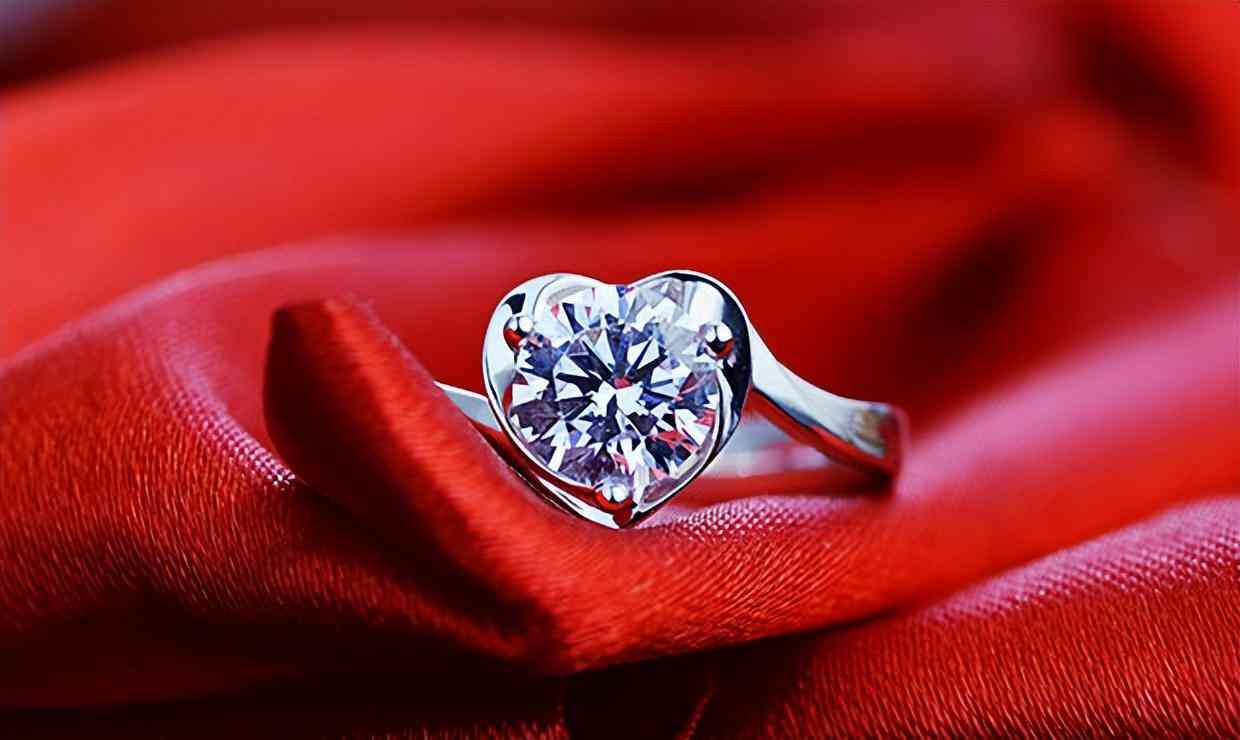 结婚为什么要买戒指(结婚为什么一定要买戒指)
