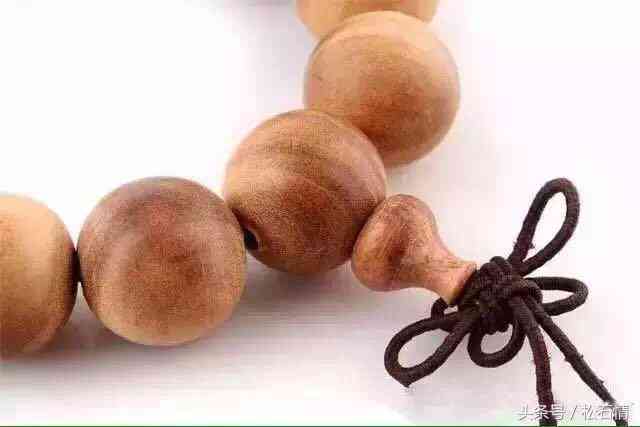 佛珠手链打结(佛珠手链打结一般藏哪里)