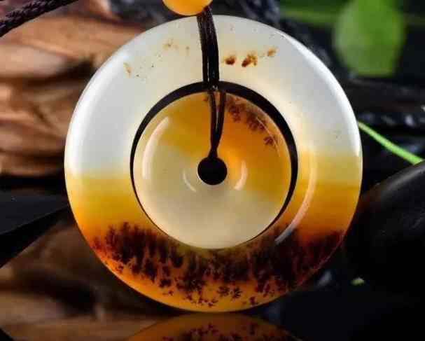 冰种黄龙玉价格大概啥价位(黄龙玉冰种的值钱么)