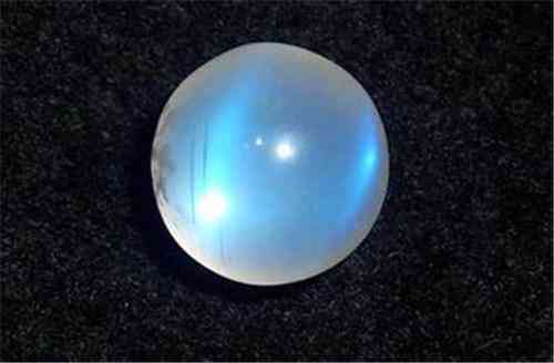 月光石项链价格(月光石项链价格一般在多少)