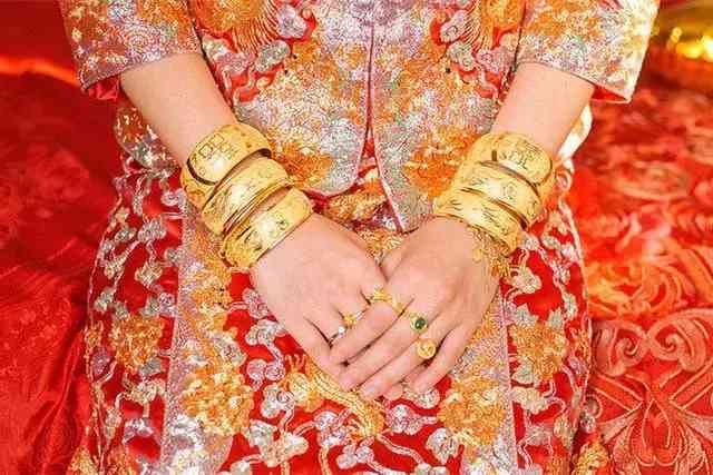 9999黄金戒指多少钱一克(黄金999首饰多少钱一克)