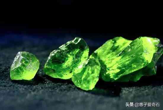 黄蜡石冰种原石价格(黄蜡石冰种原石图片)插图16